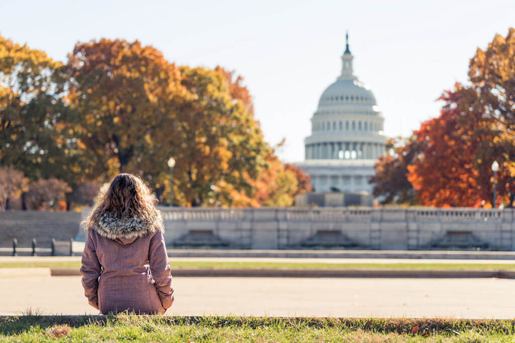 Woman enjoying Washington DC after long-distance moving 