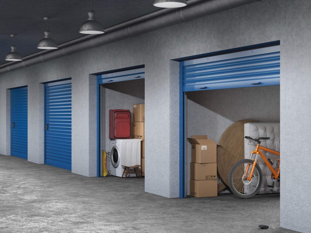 Storage units for storing items
